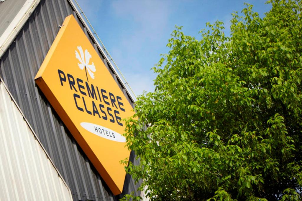 Certifikát, hodnocení, plakát nebo jiný dokument vystavený v ubytování Premiere Classe Vannes