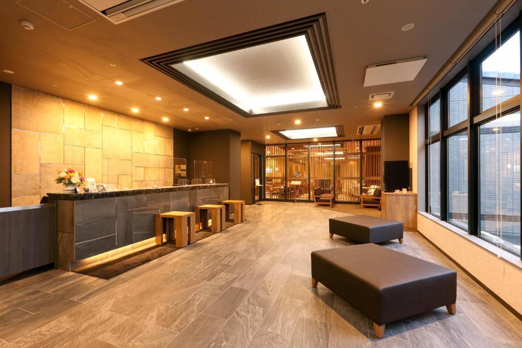 Posezení v ubytování Route Inn Grantia Tokai Spa&Relaxation