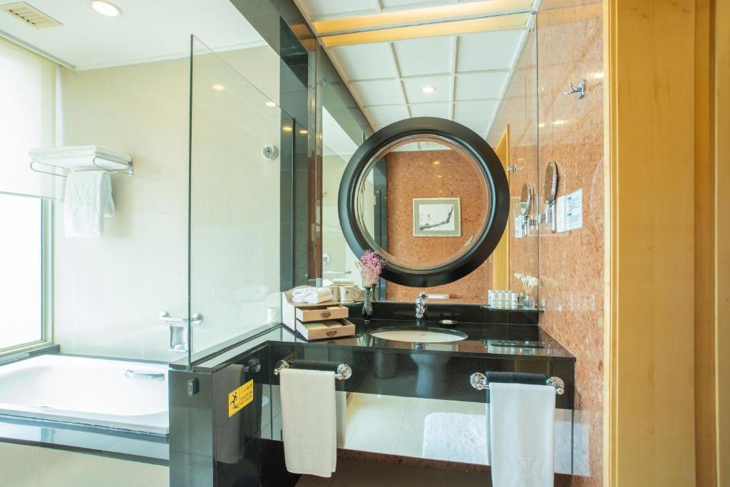 Koupelna v ubytování Shantou Junhua Haiyi Hotel