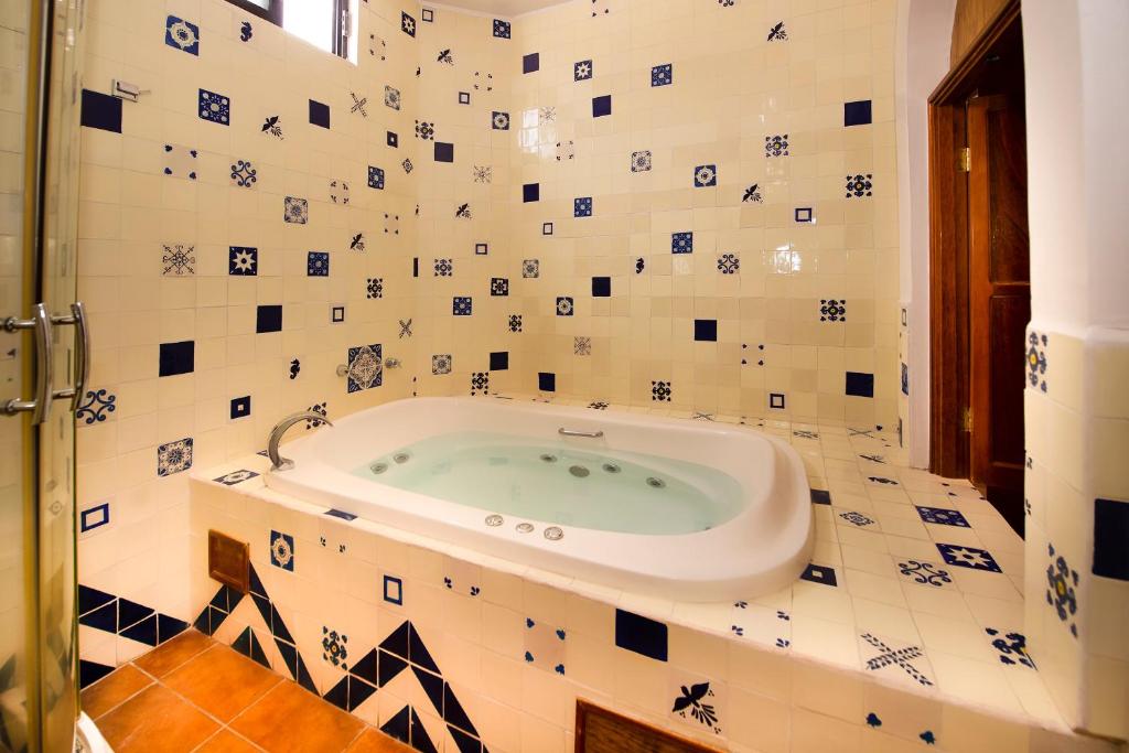 Koupelna v ubytování La Casona Tequisquiapan Hotel & Spa
