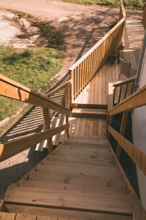Balkón nebo terasa v ubytování Toric Farmlodge