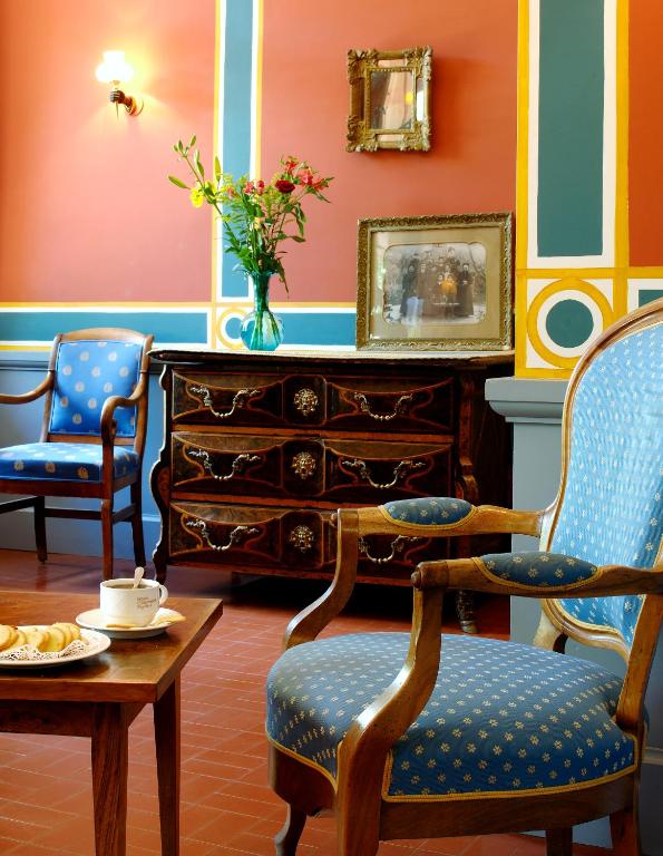 Posezení v ubytování Hôtel Colombet