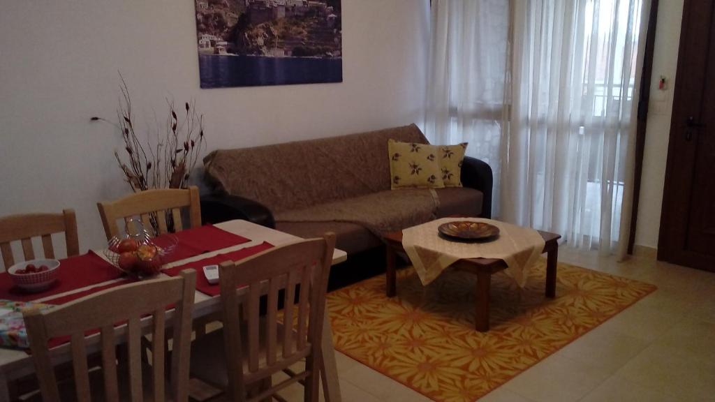 Fotografie z fotogalerie ubytování Patriko - house 1, traditional Stone house v destinaci Ágios Nikólaos