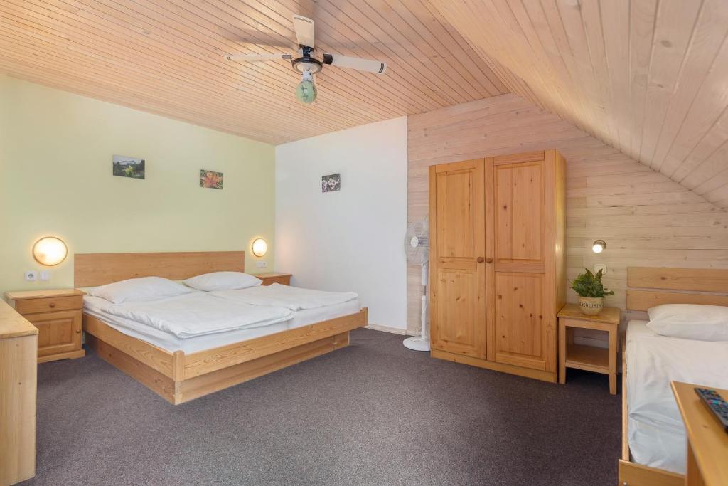 Postel nebo postele na pokoji v ubytování Apartment house Jager