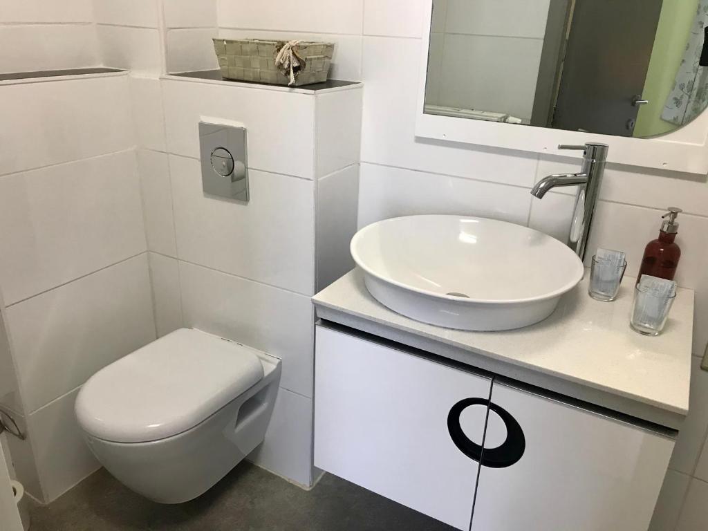 Koupelna v ubytování Taos B&B