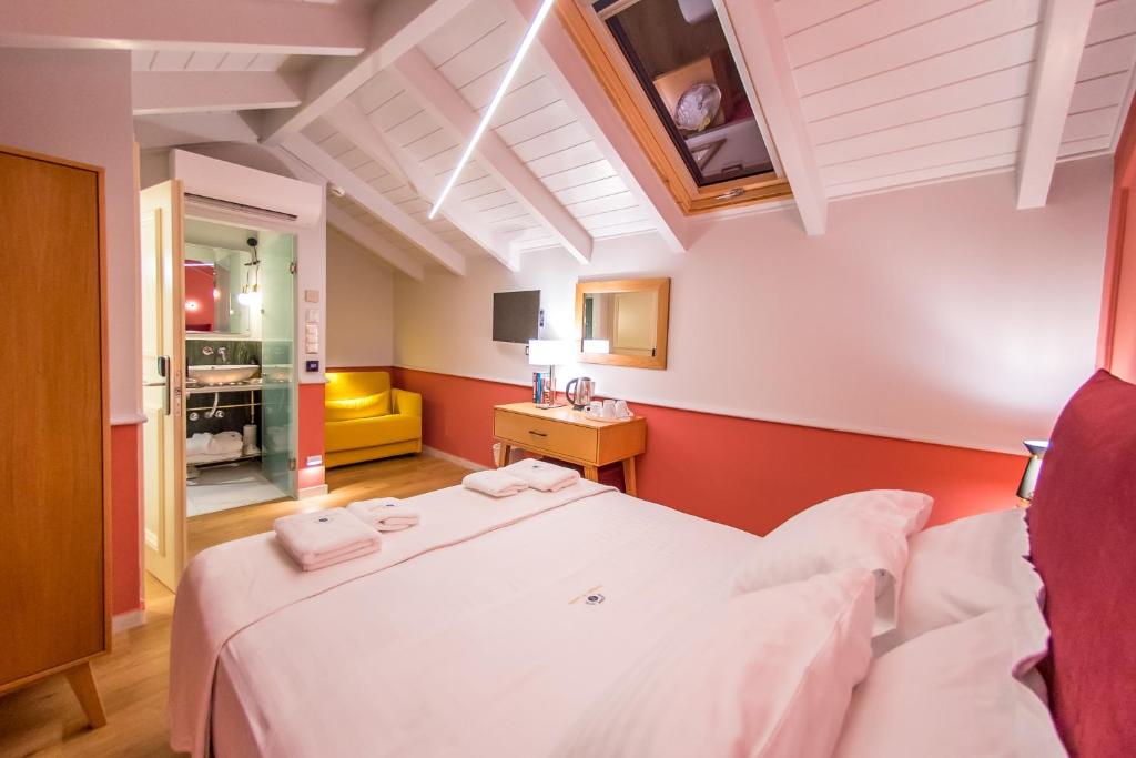 Battaglia di Lepanto - Deluxe Double Room (2 Adultos + 1 Niño)