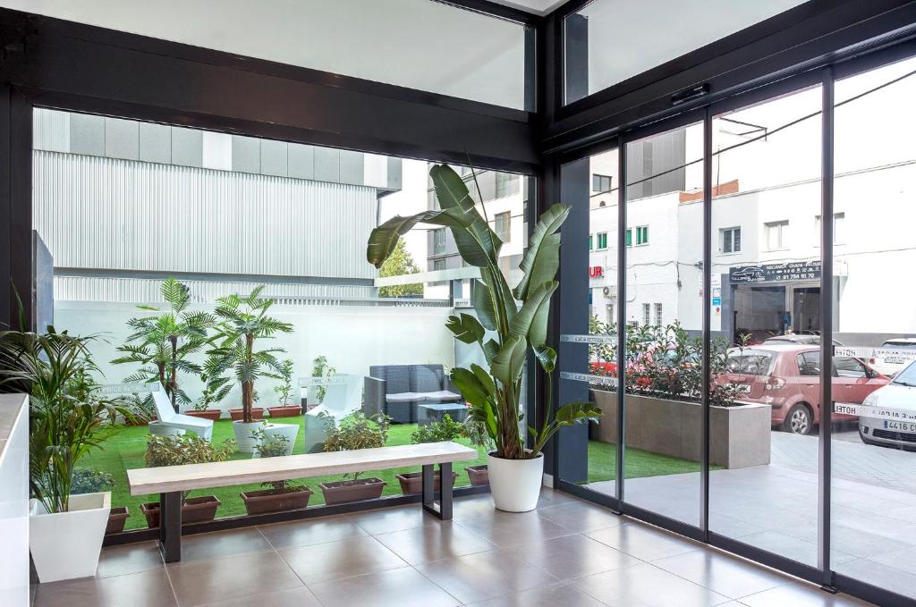 Hotel BESTPRICE Alcalá - Resim 34