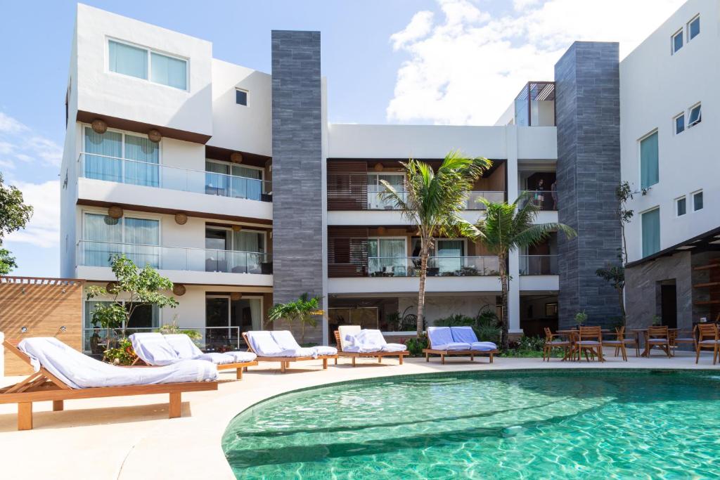 Gallery image of Fabulous & Exclusive Apartments With Sea View Pool BBQ Garden in Akumal