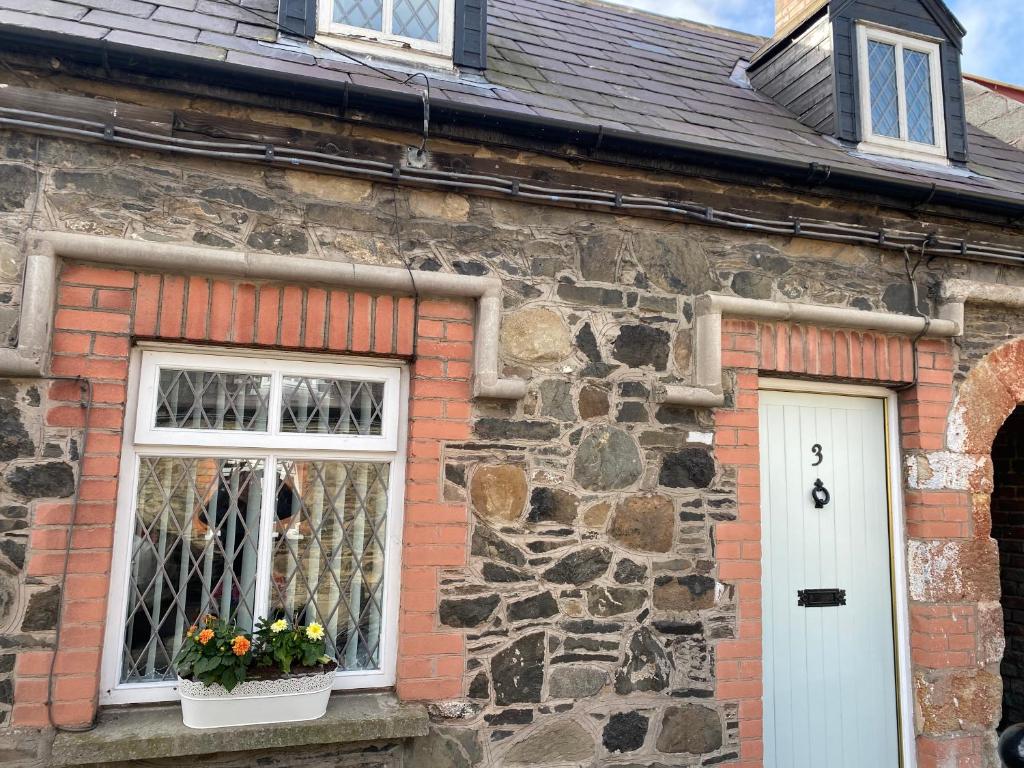 Arthur Street Guest Cottage (Sister cottage number 3) - One-Bedroom House