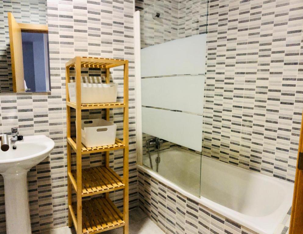 Koupelna v ubytování Low cost rooms La Merced