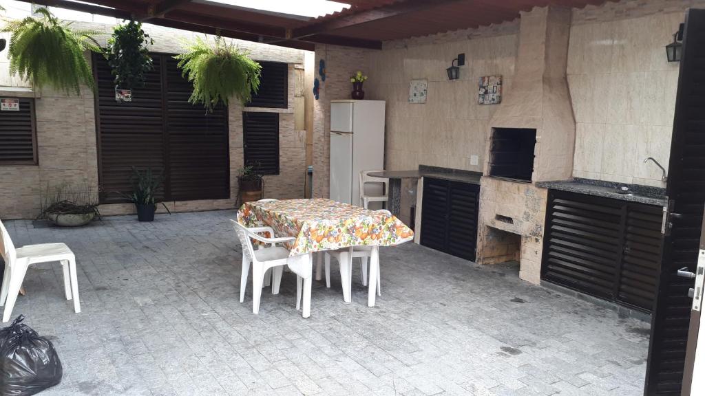  Sobrado em condomínio fechado