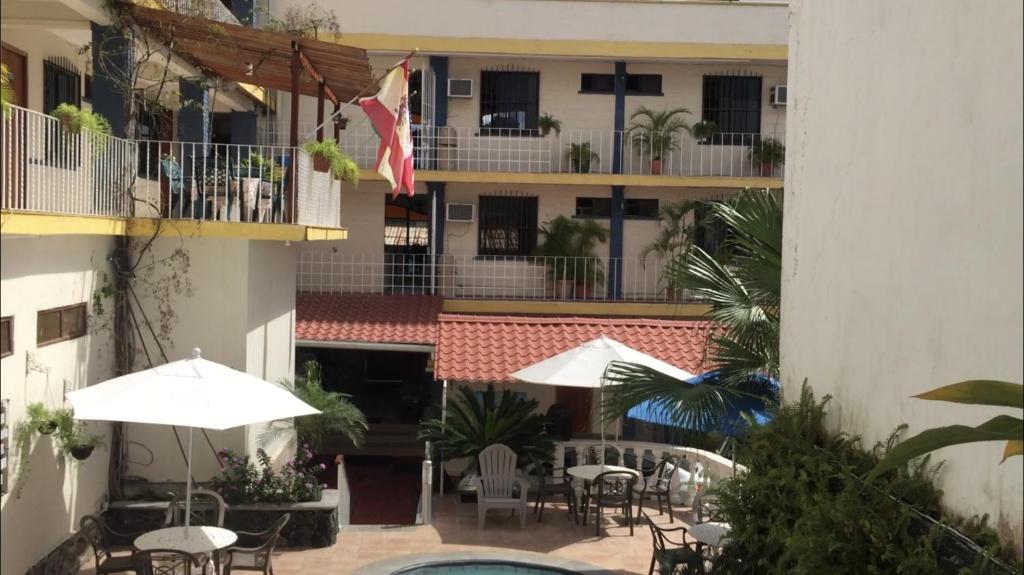 Budova, kde se hotel nachází