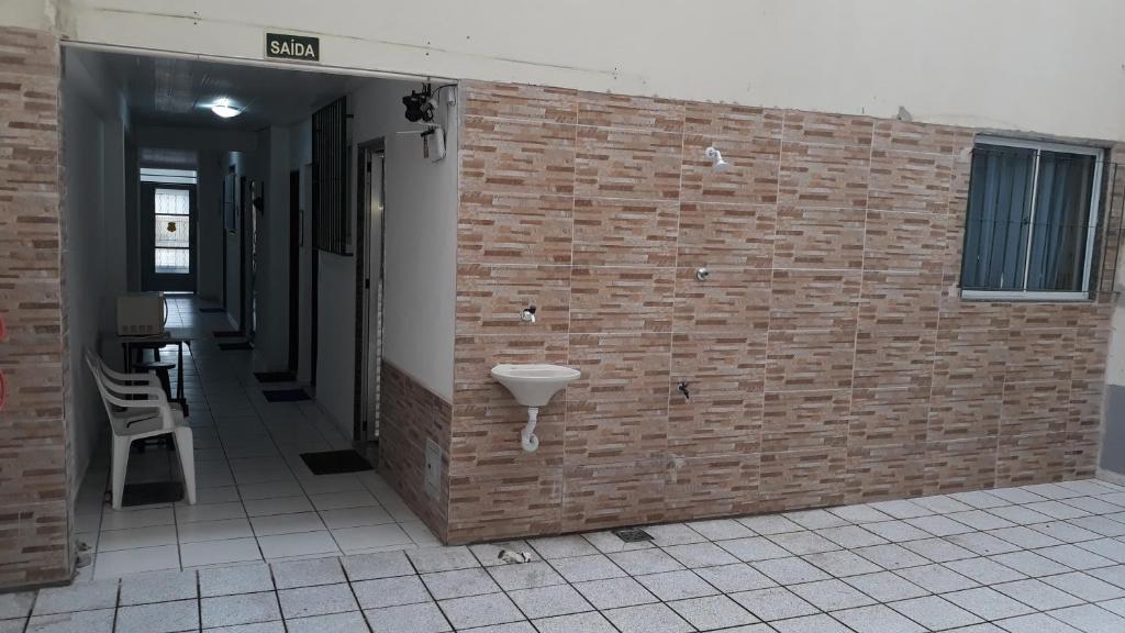  Barato Completo Apto Todo Seu Diária Casal 89 Reais e taxas ou Consulte para Temporada Mínima de 20 dias Diária Casal 54 Reais e taxas Centro Praia da Costa 1