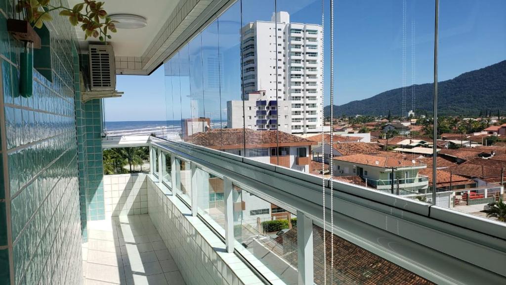  Lindo apto com vista p/ o mar ampla varanda Ban Florida Praia Grande SP