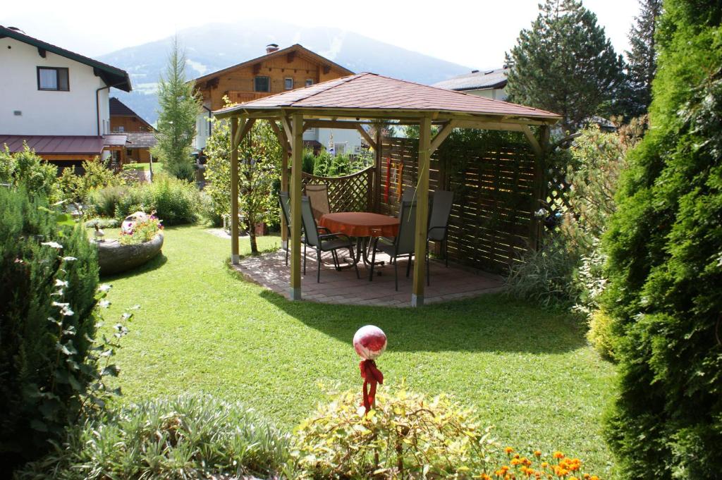 Zahrada ubytování Gästehaus Kübler