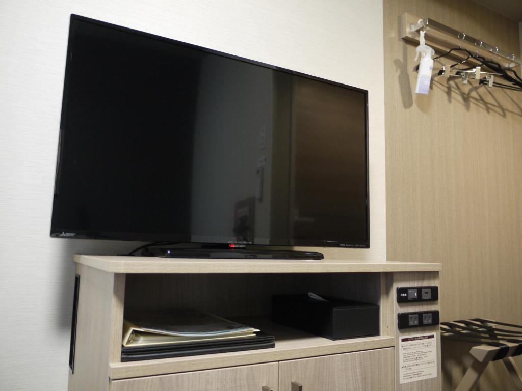 Kuchyň nebo kuchyňský kout v ubytování Hotel Route Inn Osaka Izumi -Kishiwada Izumi Inter-