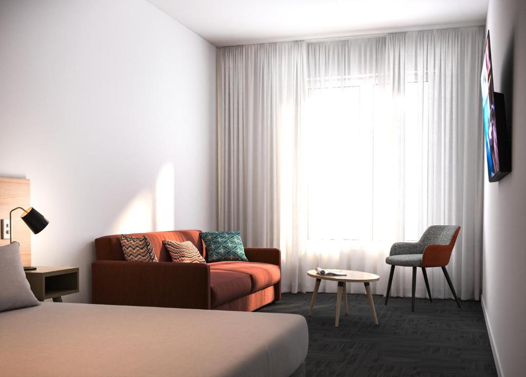 Toms Court Hotel - Resim 19