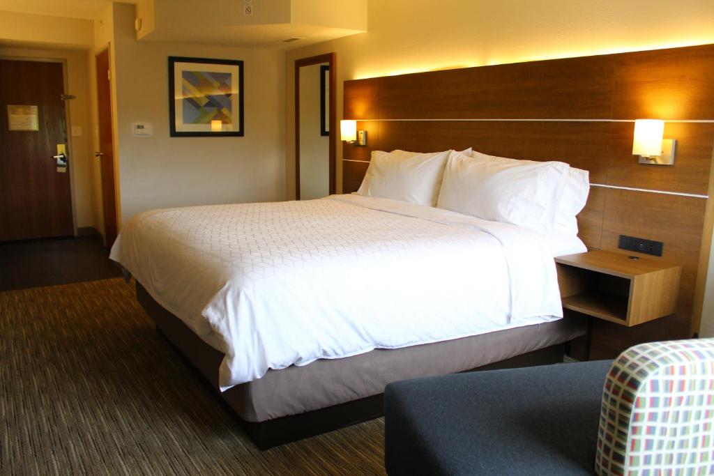 Holiday Inn Express Murrysville - Delmont by IHG - Error