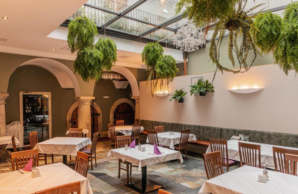 Posezení v ubytování Boutique Hotel Dom - Rooms & Suites