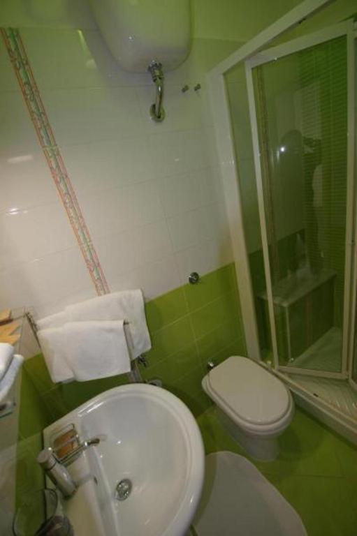 A bathroom at Il Muretto