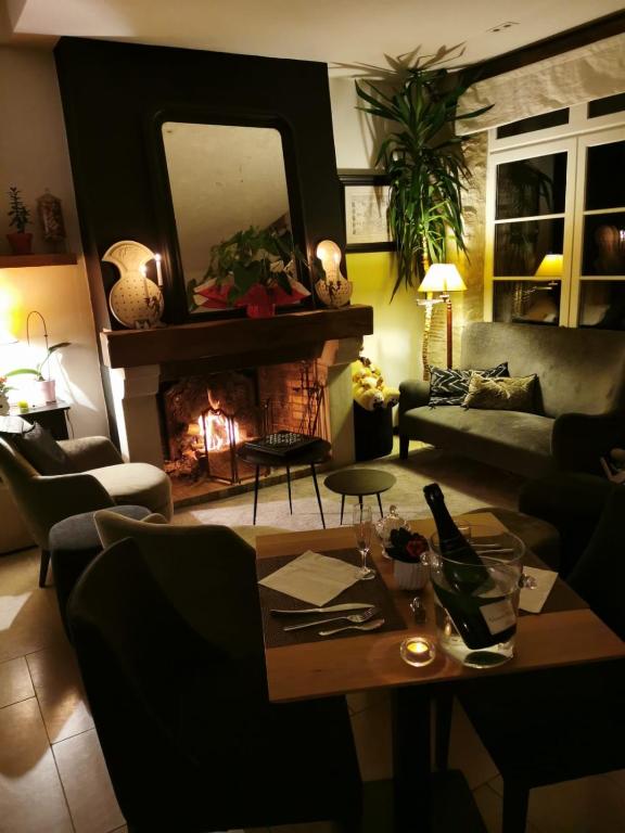 Chamant – Photos 1