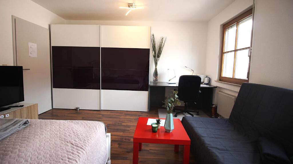 Zimmer in Innenstadtwohnung - Standard Double Room