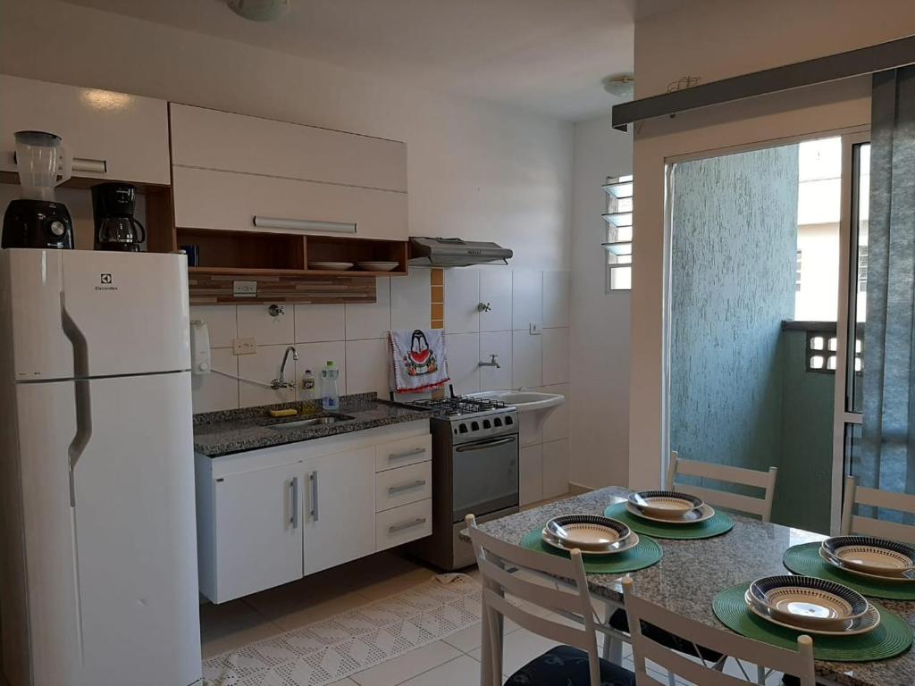  Apartamento a 300 metros da praia