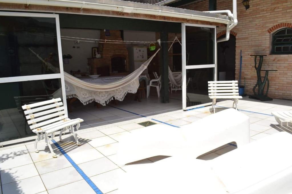  Casa 1 quadra da Praia - 8 pessoas