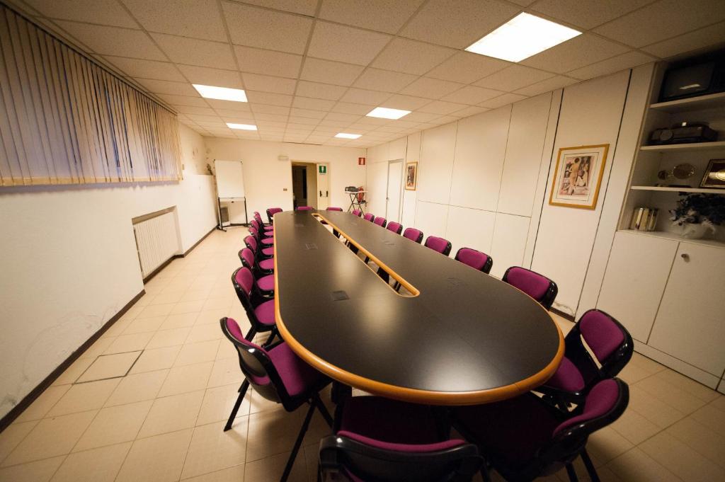 Konferenčné priestory v ubytovaní Hp Fly Hotel Bologna