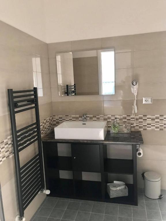 Lady Hamilton B&B - Large Double Room