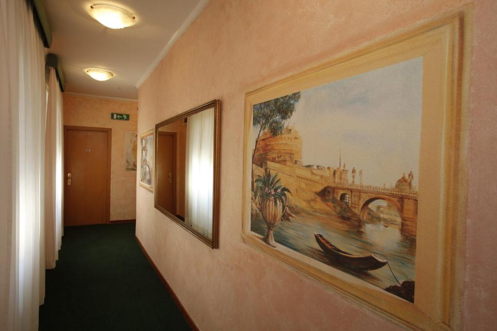 Fotografie z fotogalerie ubytování Hotel Adriatic v Římě