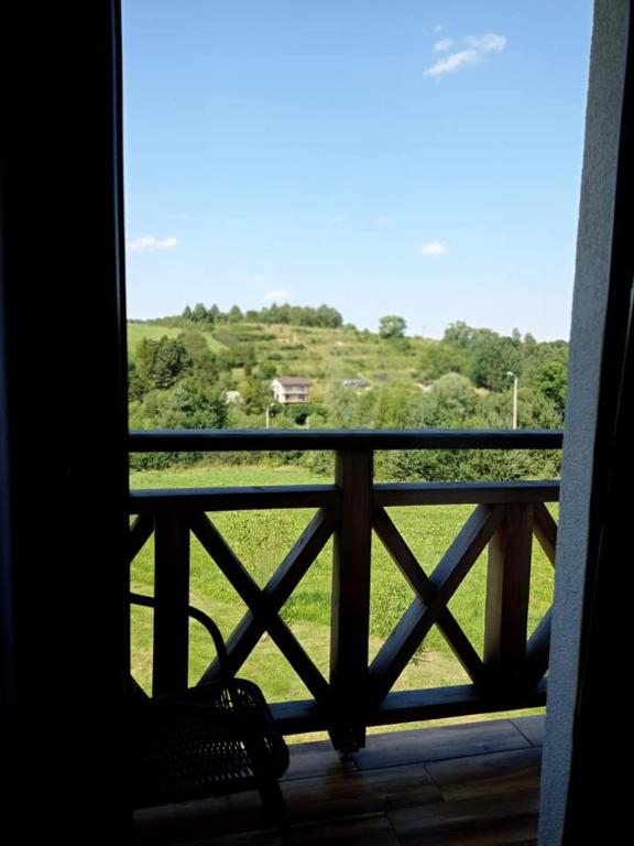 Balkón nebo terasa v ubytování Brzozowy Zagajnik Bieszczady - Domki z Balia Ogrodowa