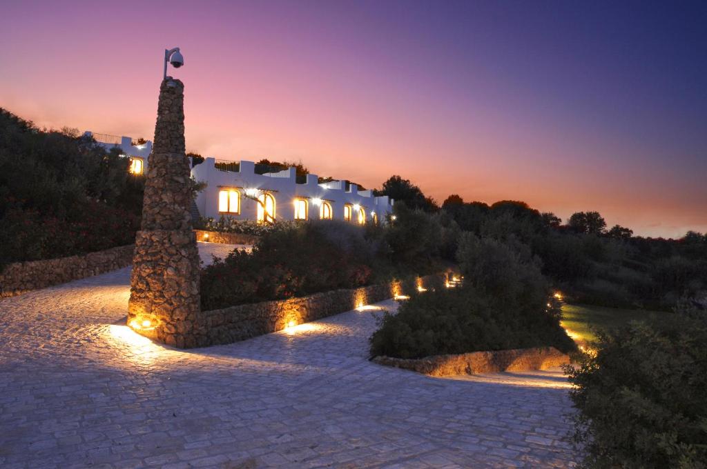 Baia Delphis Resort