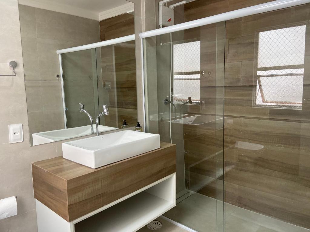  APTO ENSEADA COM WiFi