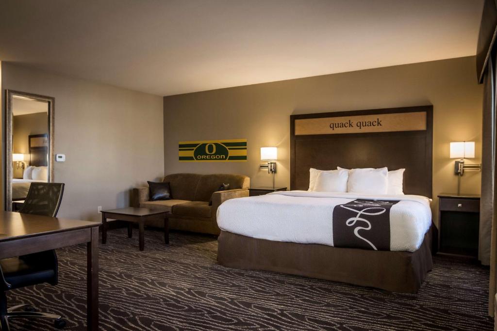 La Quinta by Wyndham Eugene - 