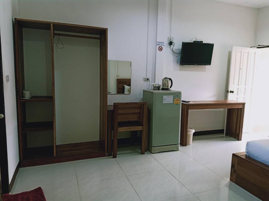 Kuchyň nebo kuchyňský kout v ubytování Rachawadee House