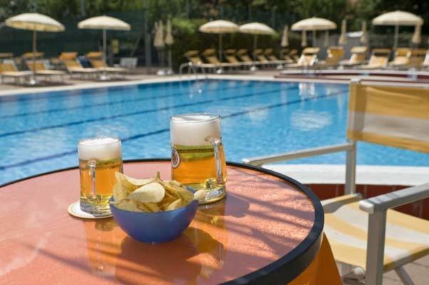 Bazén v ubytování Hotel Vanni nebo v jeho okolí