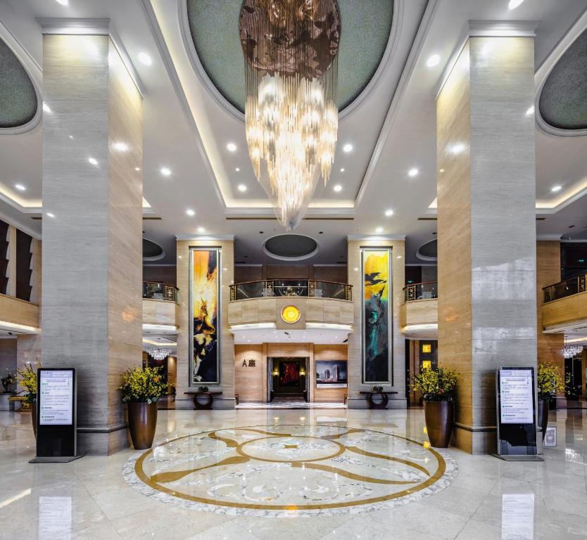 Lobby alebo recepcia v ubytovaní Yungang Jianguo Hotel