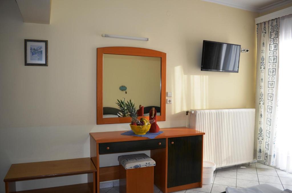 TV a/nebo společenská místnost v ubytování Hotel Europe Inn