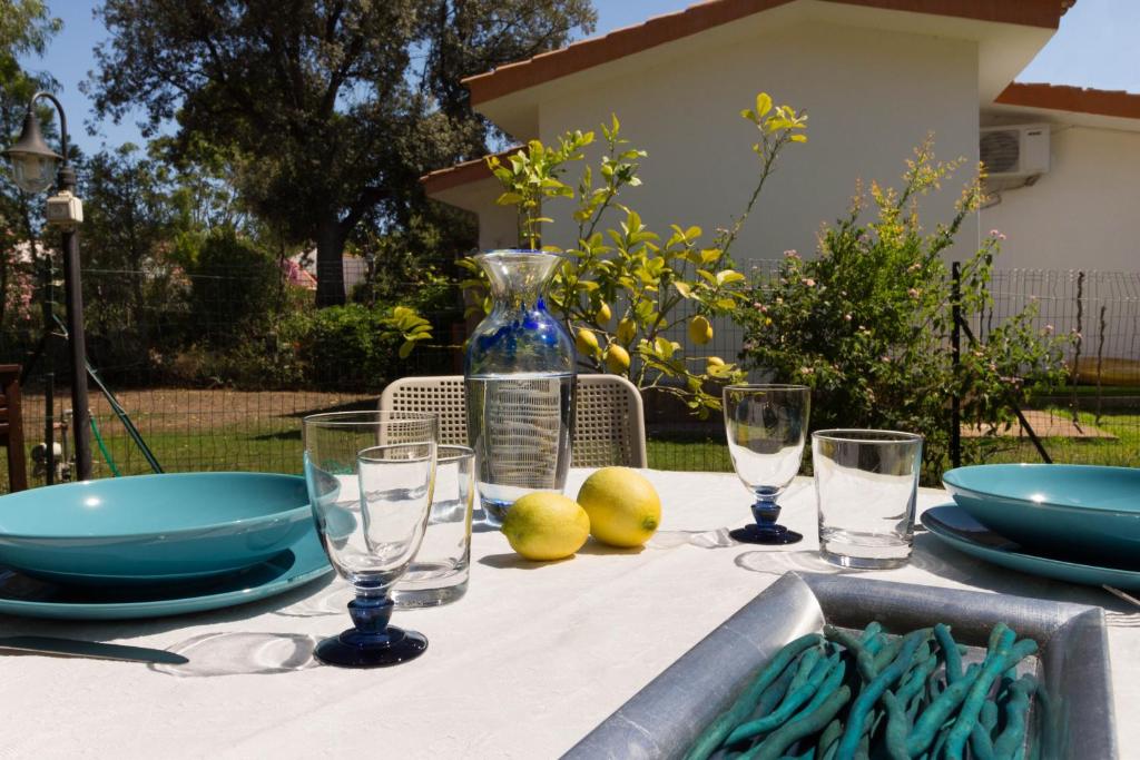 Zdjęcie z galerii obiektu Casa Azzurra - Casa con giardino privato a Costa Rei a due passi dal mare w mieście Costa Rei