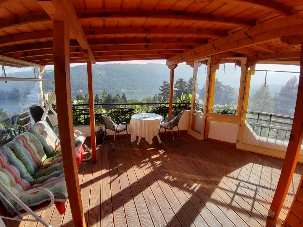 Tora Bora Guest House - Apartamento De Una Habitación