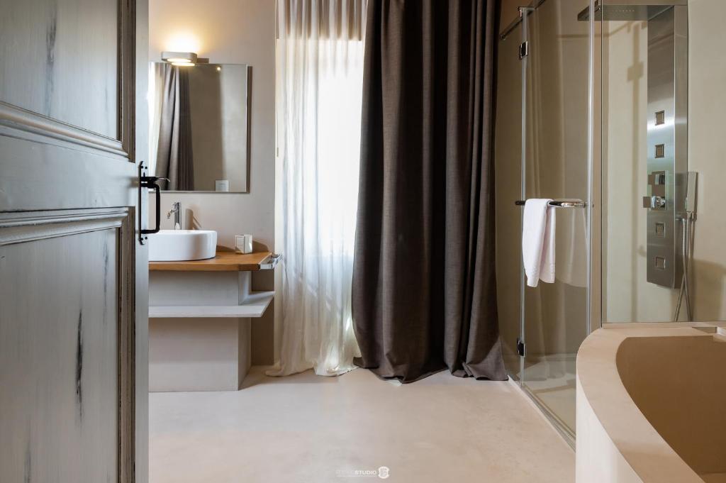Kúpeľňa v ubytovaní Villa Anitori Prestige Relais & Spa