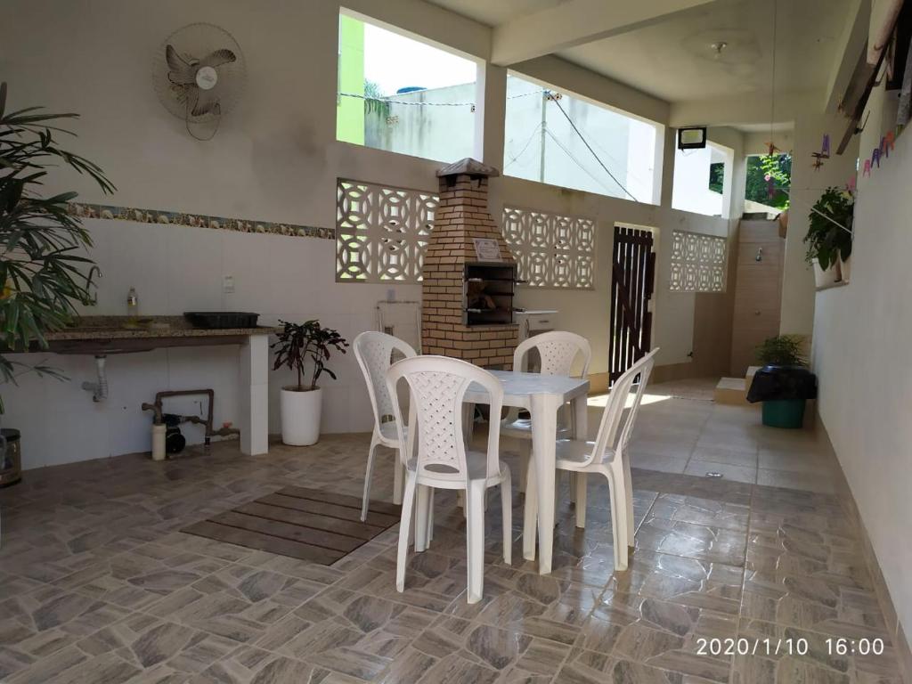  Casa na Prainha de Mambucaba à 150 metros da praia