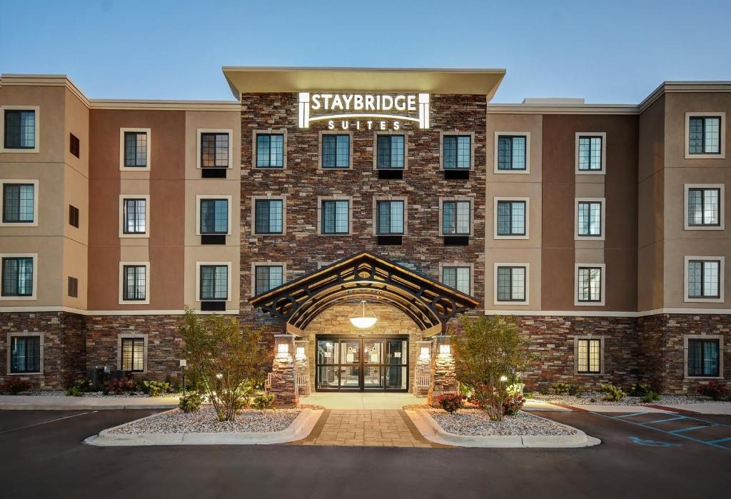 a rendering of the entrance to a hotel at Staybridge Suites - Holland, an IHG Hotel in Holland