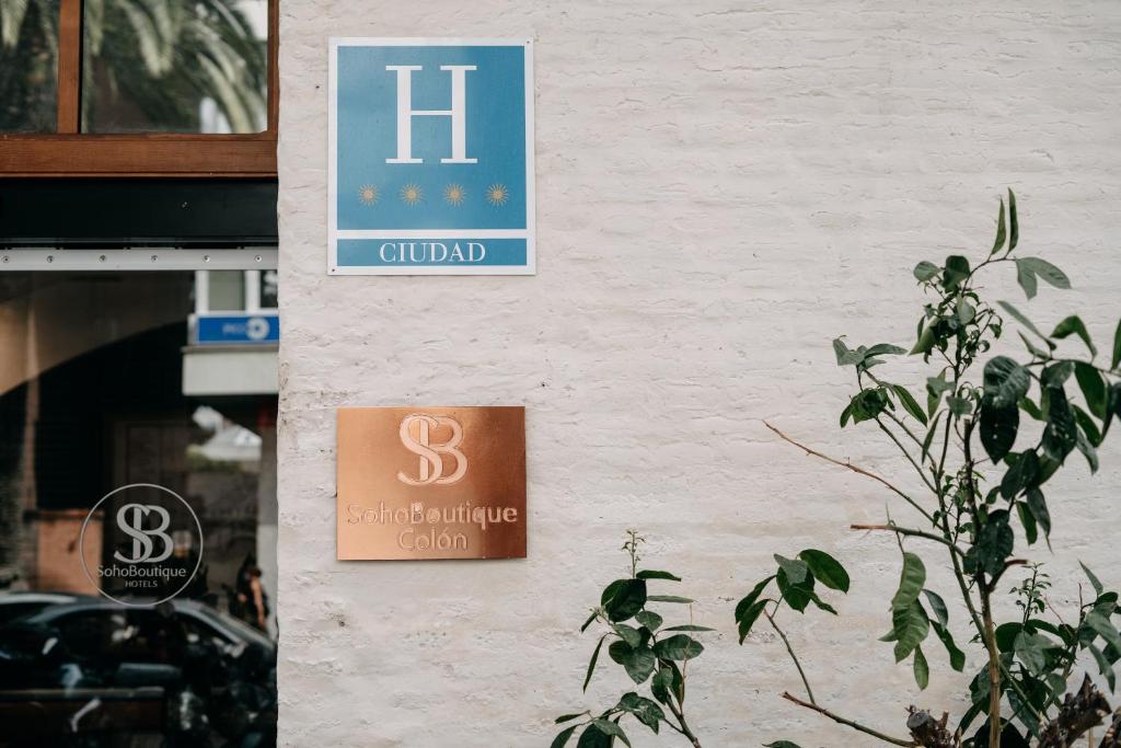 Certifikát, ocenenie alebo iný dokument vystavený v ubytovaní Soho Boutique Colón