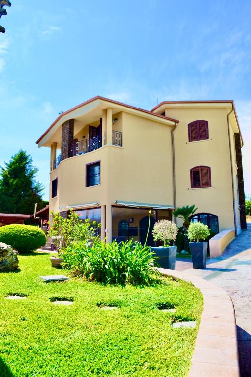 The building in which Az apartmant is located