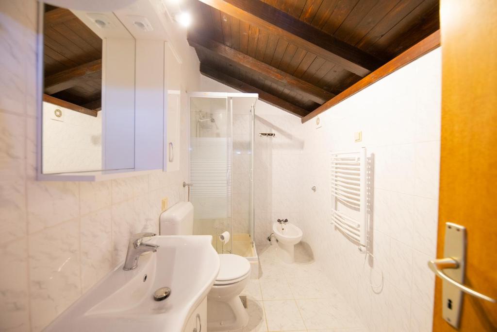 Kúpeľňa v ubytovaní Maslina Apartman