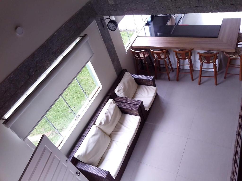  Chalé de Paris com piscina Mariscal 8 Pax - Cod 1003