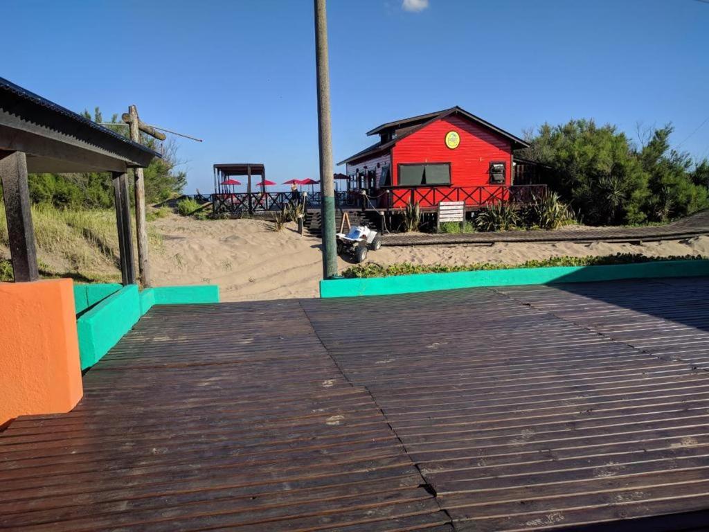 Bazén v ubytování Hotel Nuevo Horizonte nebo v jeho okolí