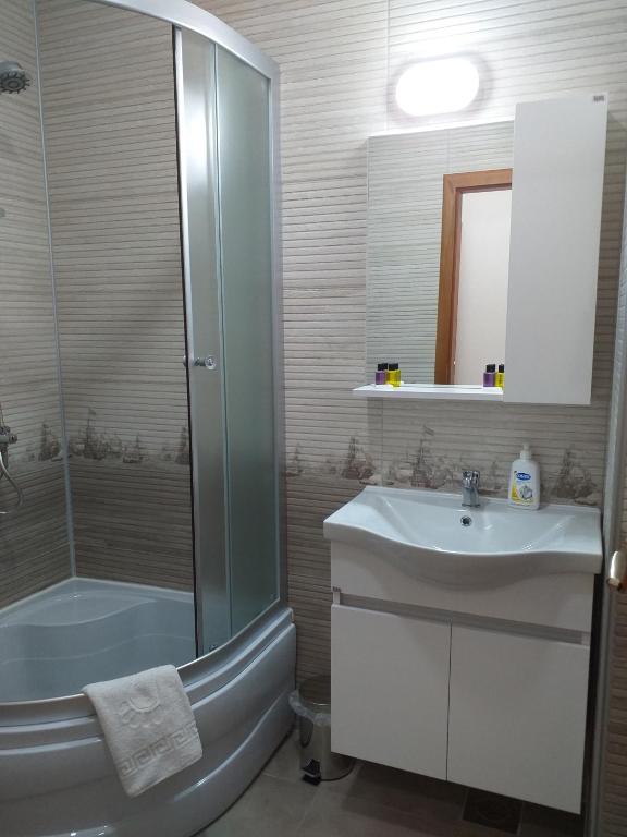 Apartments Karić Aerodrom Tuzla - 豪华公寓
